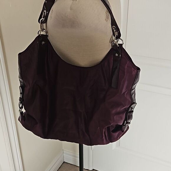 Calvin Klein Shoulder Bag Purple 12"×18" - Picture 3 of 16